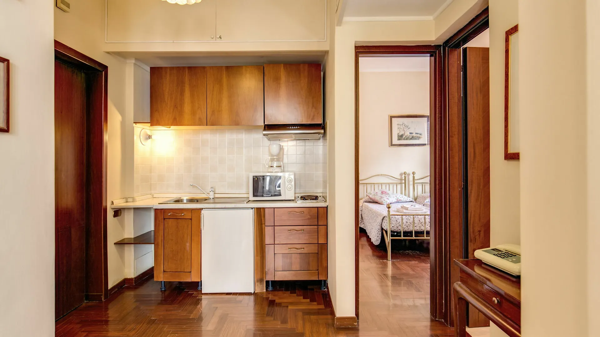 Residenza Villa Marignoli Roma 0*,